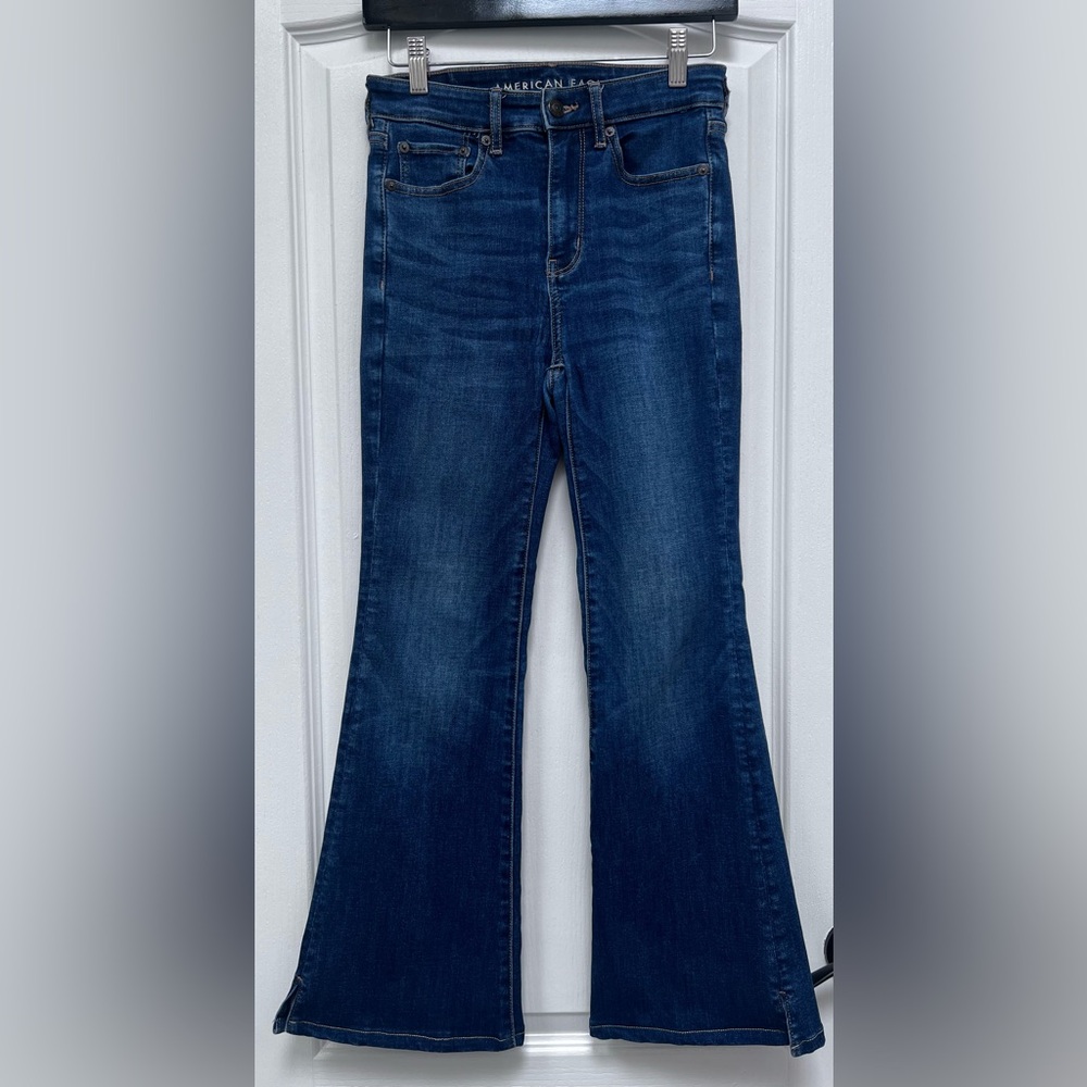 American Eagle Outfitters Next Level Stretch Women's Dark Blue Flared Jeans SZ 2 - Picture 2 of 14